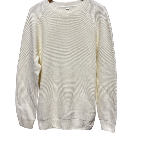Uniqlo | Women's Cream Knit Crew Neck Sweater - Picture 1 of 9